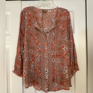 Como Vintage button up crochet trim top, size 2X.